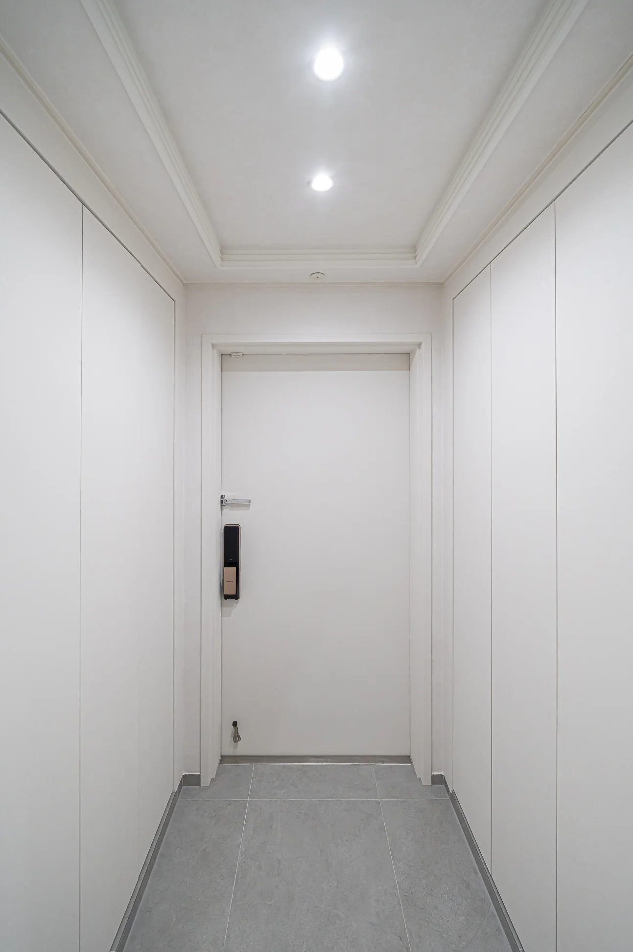 강서구 그랜드 아이파크 40평 — 현관 (2)